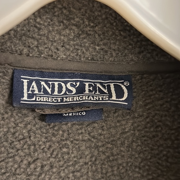 Lands End Vest - Picture 3 of 6